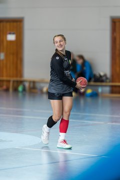 Bild 87 - wAJ HSG Kremperheide/Muensterdorf - HSG Herzhorn/Kollmar/Neuendorf : Ergebnis: 31:34